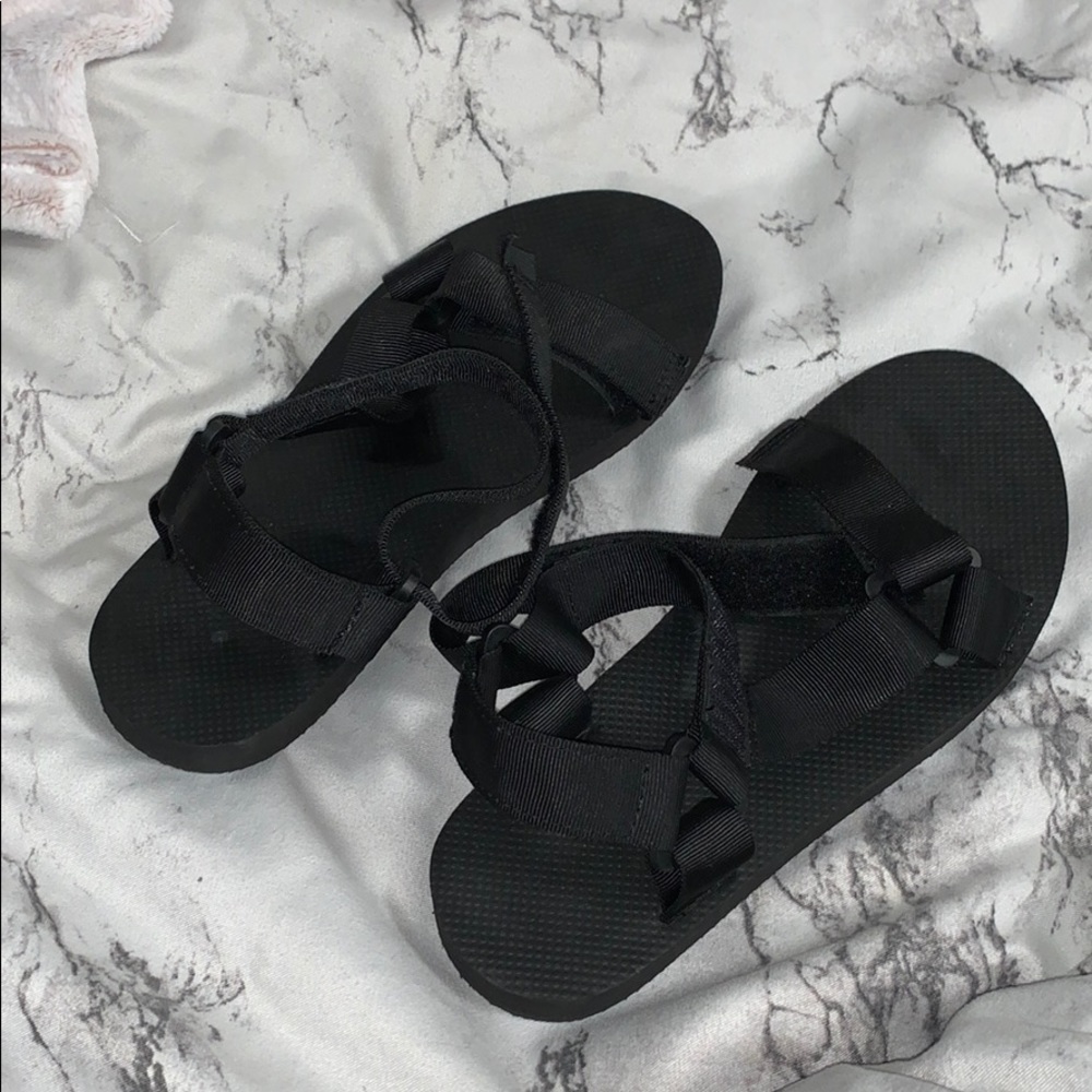 Victoria Secret Pink Sandals